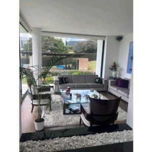 Espectacular casa Oportunidad Yerbabuena